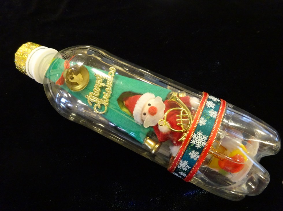 オイル式クリスマスペットボトル万華鏡手作り教室 京都万華鏡ミュージアム